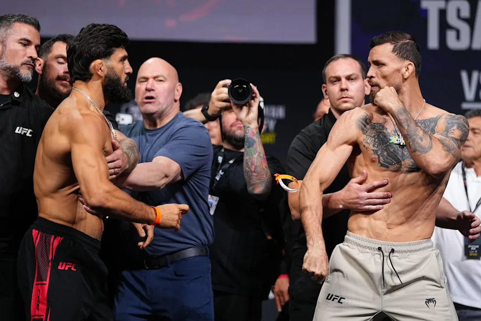 Arman Tsarukyan Knocks Out Mauricio Ruffy With Elbows at UFC 331, Calls for Title Shot